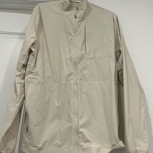 Lululemon windbreaker